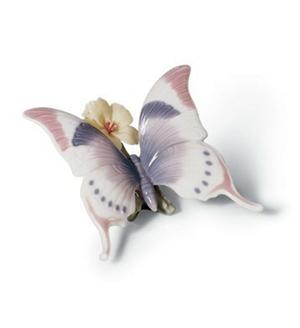 Lladro - A Moments Rest