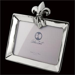 Arthur Court - French Lily Photo Frame 5" x 7"