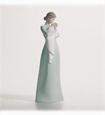 Lladro - A Mother's Embrace