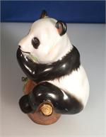 Herend Guild / Smithsonian 2002 Panda Annual Figurine